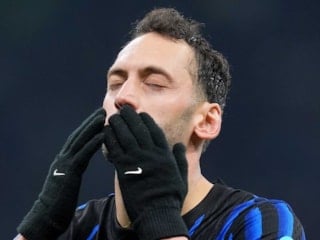 Galatasaray'dan Hakan Çalhanoğlu açıklaması geldi