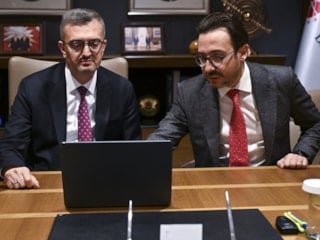 Burhanettin Duran, AA'nın "Yılın Kareleri" oylamasına katıldı