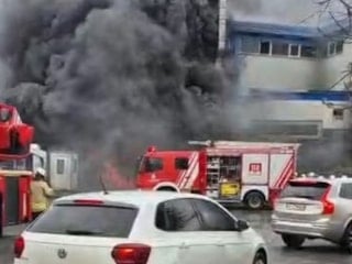 İstanbul'da bir fabrikada yangın