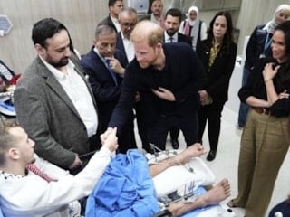 Prens Harry ve eşi Meghan Ürdün'de Gazzeli yaralıları ziyaret etti