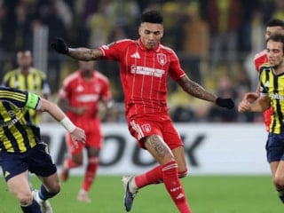 Fenerbahçe Avrupa maçı ŞİFRESİZ mi? Nottingham Forest - Fenerbahçe maçı kaçta, hangi kanalda?