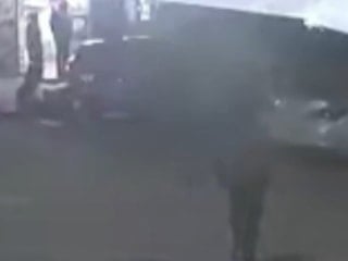 İstanbul'da kız kardeşinin yayından gördüğü kişiyi bıçaklayarak öldürdü