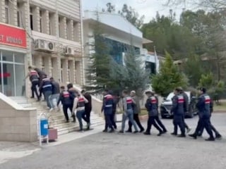 Adana merkezli siber suç operasyonu: 19 şüpheli yakalandı