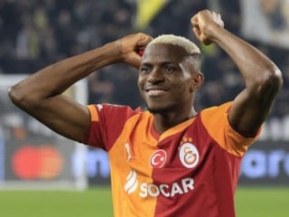 Victor Osimhen, Şampiyonlar Ligi'nde haftanın 11'ine girdi