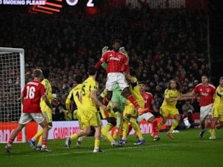 İngilizlerin gündeminde Fenerbahçe var: Nottingham Forest zar zor da olsa turu geçti!
