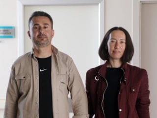 Antalya'da eşinin böbreği ile hayata tutundu