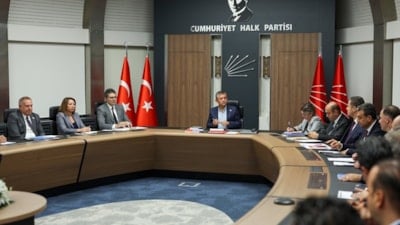 CHP'de yeni kriz: Parti içi muhalefet toplantısı yapan 9 ismin ihracı bekleniyor