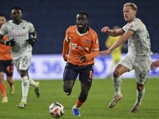 Başakşehir, Konyaspor'u ikinci yarıda yıktı