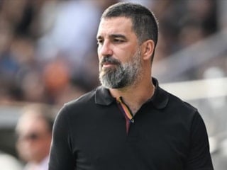Arda Turan, Lech Poznan maçını Türkiye'de oynamak istediklerini belirtti