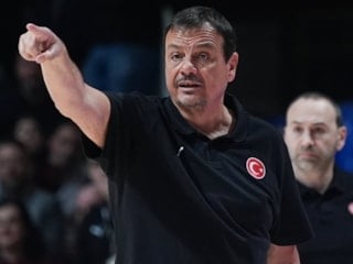 Ergin Ataman: Tarihi bir galibiyete imza attık
