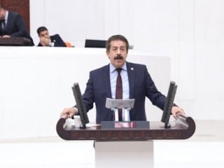 AK Parti Milletvekili Fırat'tan 28 Şubat uyarısı: Pusuda bekliyorlar