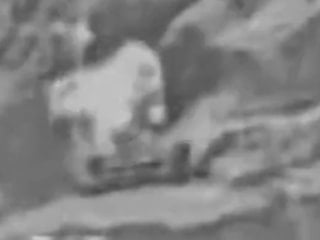 İsrail ordusu, İran'a hava saldırısının görüntülerini paylaştı