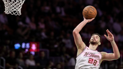 Alperen Şengün, 13 sayı ile oynadı