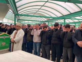 Kocaeli'de sahurda fenalaşan adam tüm müdahalelere rağmen kurtarılamadı