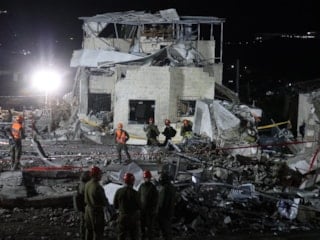 İran füzesi İsrail'i vurdu: 9 kişi öldü, 11 kişi kayıp