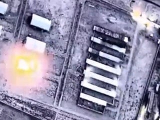 İsrail İran'ın savunma sistemlerini bombaladı