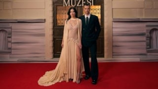 Masumiyet Müzesi'nin Füsun'u Eylül Lize Kandemir’den Demet Akalın'a cevap verdi