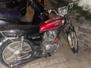 Antalya'da motosiklet hırsızları yakalandı