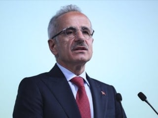 Abdulkadir Uraloğlu açıkladı: Uçuş iptalleri 6 Mart'a kadar uzatıldı