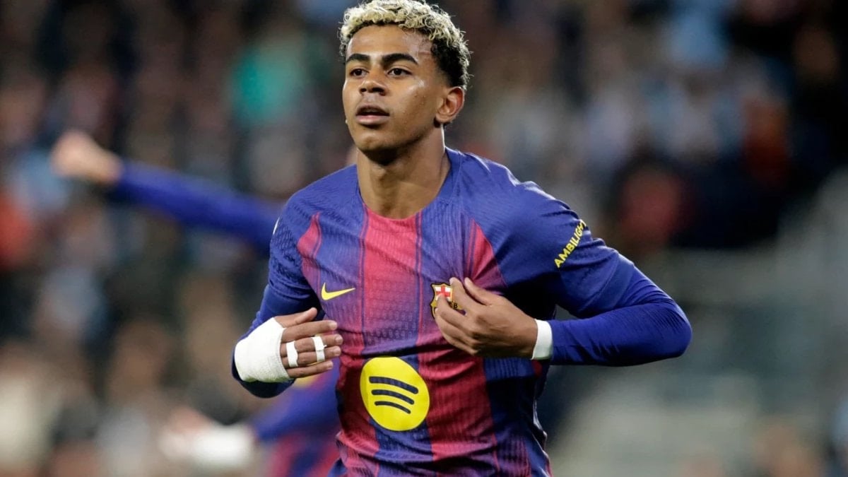 Lamine Yamal tarzını tazeledi: İşte yeni saçları