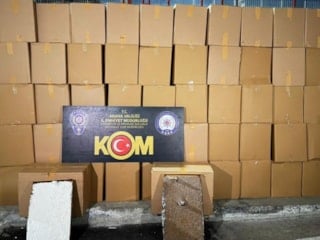 Adana’da 23 milyon TL değerinde kaçak sigara ele geçirildi