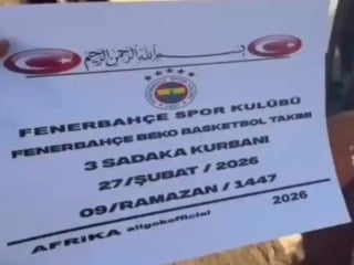 Fenerbahçe taraftarı Afrika'da kurban kestirdi