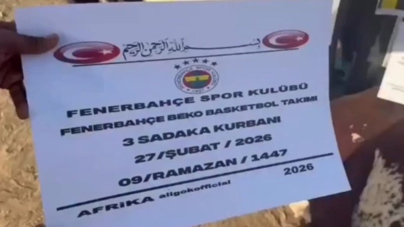 Fenerbahçe taraftarı Afrika'da kurban kestirdi
