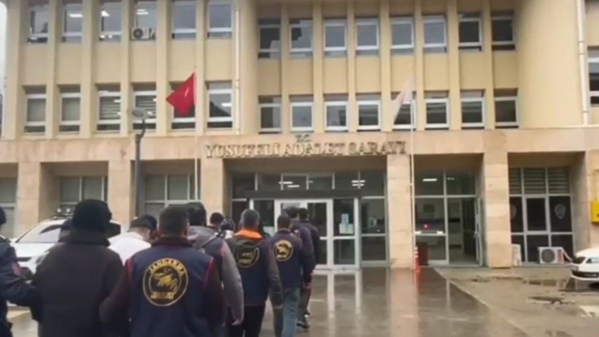 Artvin'de düşük faiz vaadiyle dolandırıcılığa operasyon