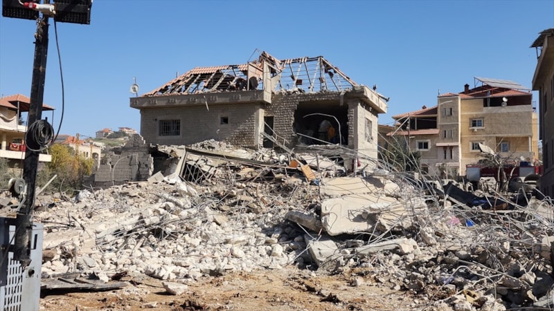 İsrail duyurdu: Lübnan'a kara harekatı başlatıldı