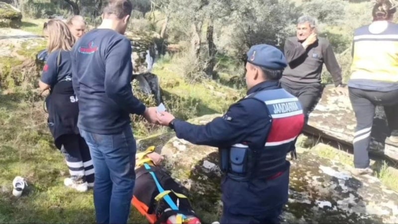 Aytın'da zeytinlik bakmaya gittiği arazide düştü