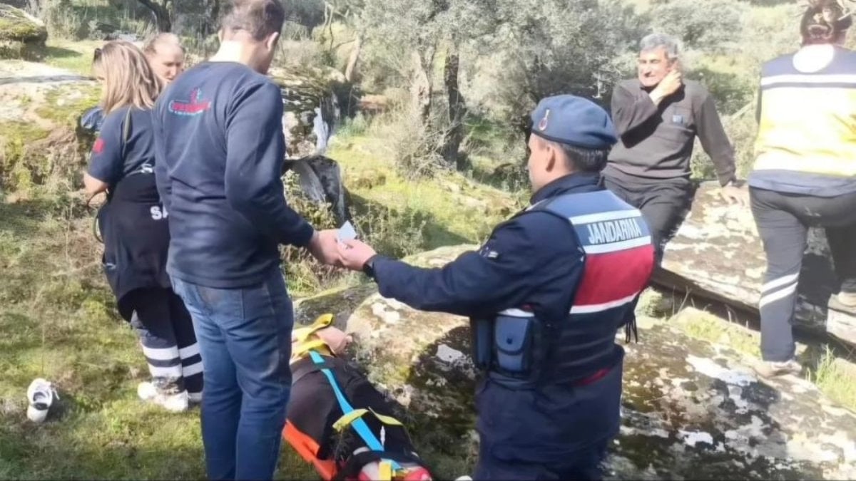 Aytın'da zeytinlik bakmaya gittiği arazide düşerek mahsur kaldı