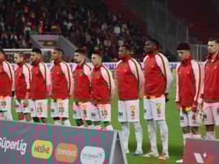 Göztepe, iki sezondur aynı zamanda düşüşe geçiyor