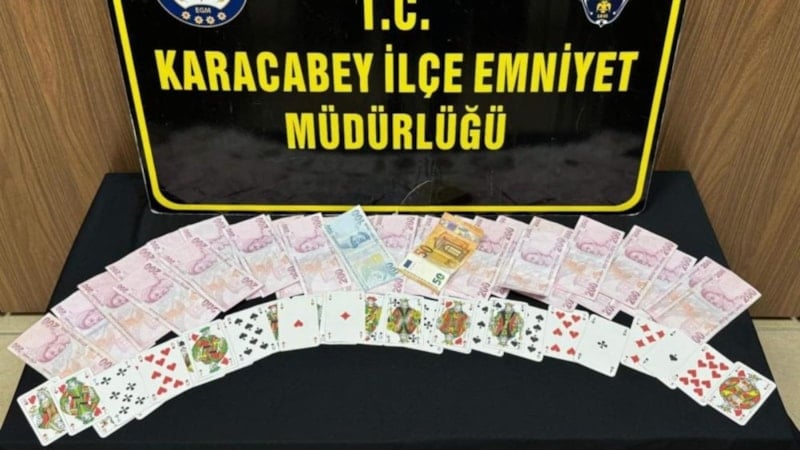 Bursa'da kumar baskını: 24 kişiye 280 bin lira ceza