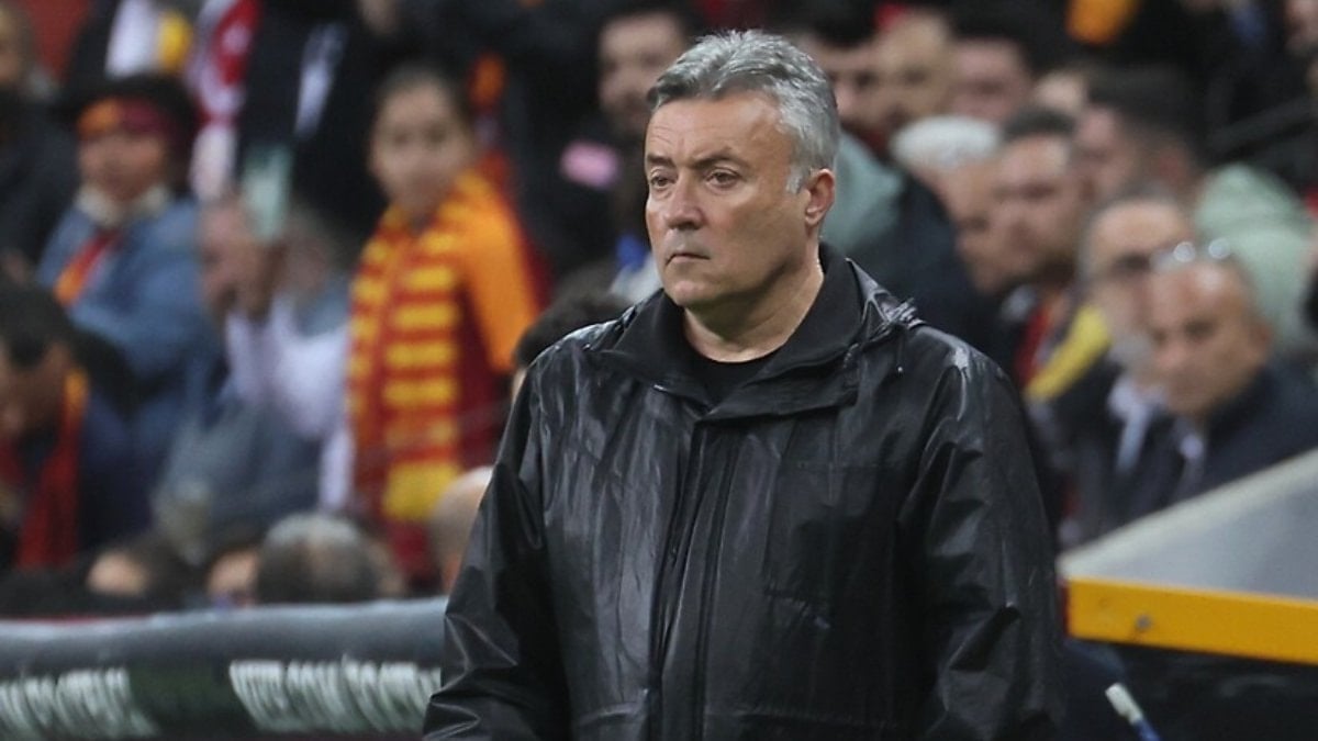 Monterrey, Domenec Torrent'in görevine son verdi