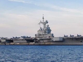 Macron, Charles de Gaulle uçak gemisini Akdeniz’e gönderiyor