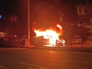 Kahramanmaraş’ta 'dur' ihtarına uymadı, yanan araçla kaçtı