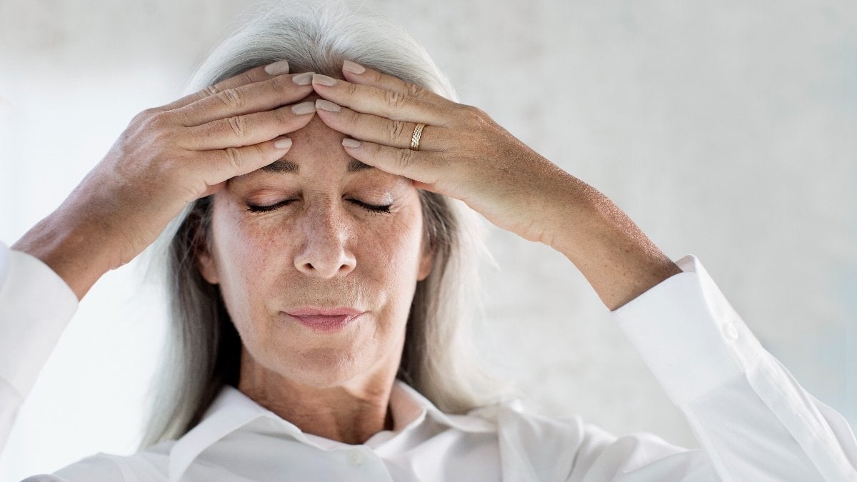 Ramazan'da baş ağrısıyla nasıl mücadele edilir: Sahura kadar 2,5 su tüketilmeli
