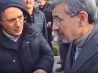 Öldüğü iddia edilen Ahmedinejad'dan mezarlık ziyareti