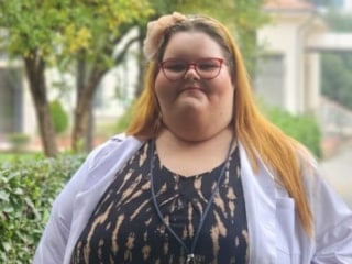 Kilosu sebebiyle akran zorbalığına maruz kaldı, psikoloji okudu