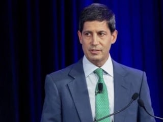 Donald Trump'ın Fed başkanlığı için seçtiği Warsh'ın adaylığı Senato'ya sunuldu