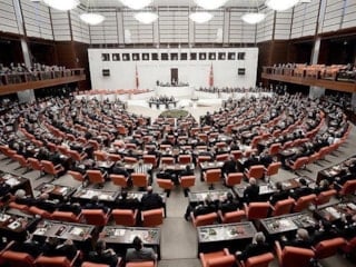 Depremzedelere konut ödemesi indirimi geliyor