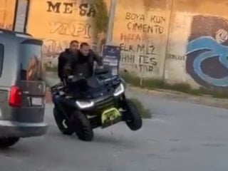 İzmir'de driftin bedelini ağır ödedi: Hem ehliyetinden oldu hem 146 bin lira ceza yedi