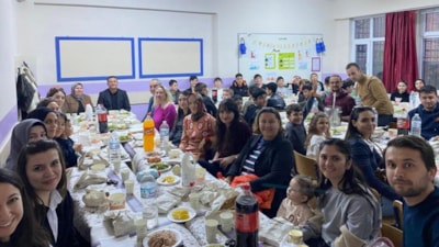 Bozhüyük köyünde imece usulü iftar geleneği sürüyor