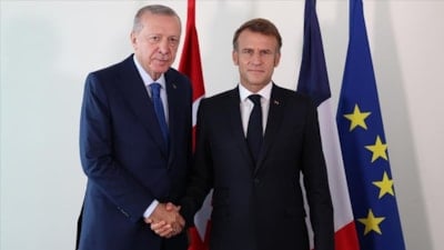 Cumhurbaşkanı Erdoğan, Emmanuel Macron'la görüştü