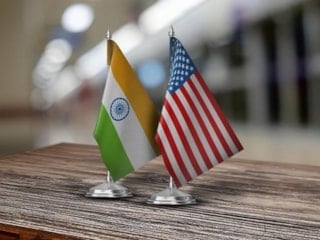 ABD'den Hindistan'ın Rus petrolü alımına geçici izin