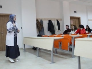 Kayseri’de dedesini sigara nedeniyle kaybeden doktor, 23 yıldır bağımlılıkla mücadele ediyor