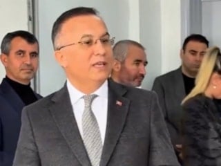 Vali Kemal Çeber'den öğrencilere sürpriz: Mektuplarına kayıtsız kalmadı