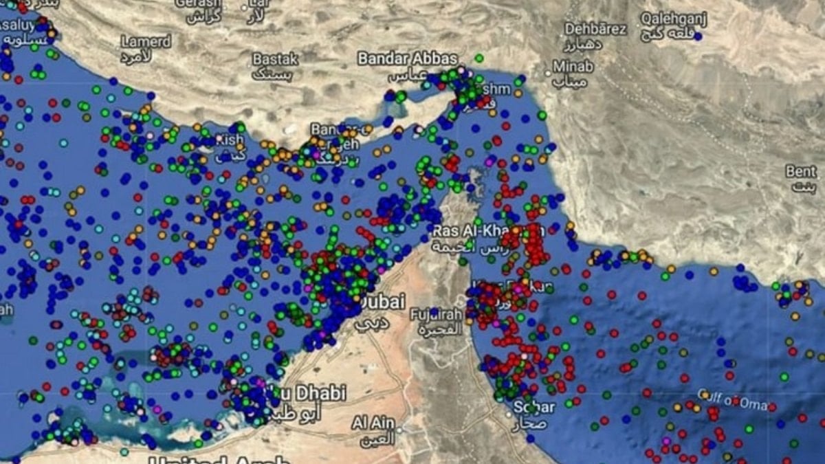 Fransa: 52 gemimiz Basra Körfezi'nde mahsur