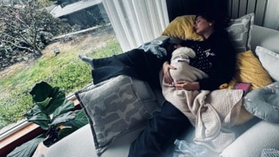 Neslihan Atagül'den duygusal kutlama: Oğlu 1 yaşına girdi