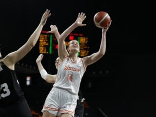 ÇBK Mersin, Beşiktaş'ı mağlup etti